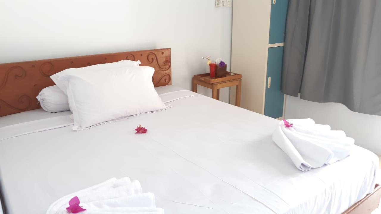 לבואן באג'ו Bajo Sunset Hostel מראה חיצוני תמונה